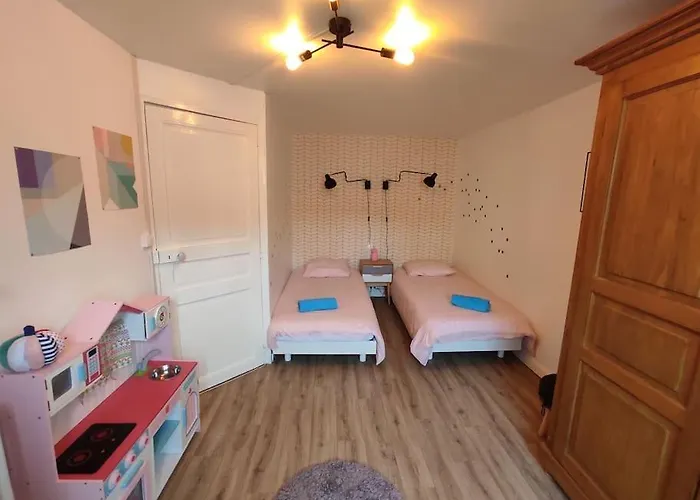 Holiday home Maison Typique - Marche, Port Et La A 200m *