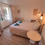 Maison Typique - Marche, Port Et La A 200m 펜션